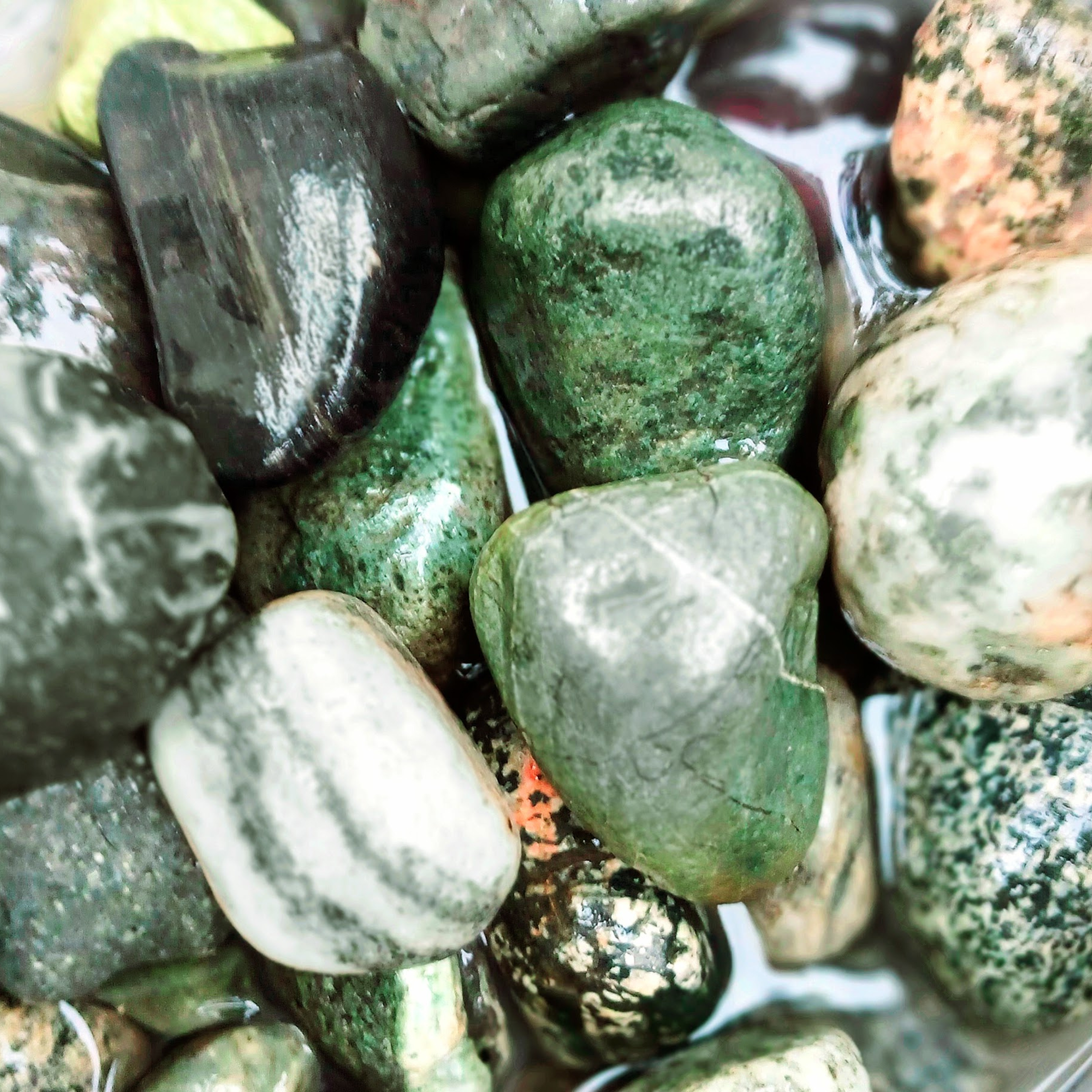 Decorative Rocks, Assorted Colors/Sizes